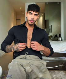 Image of Men_TMG _F_014158