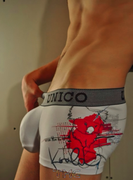 What's in YOUR Under- and Sportswear_TMG _F_014928