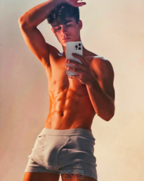 Young Men 18+ TMG _F_013629