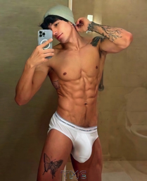 Young Men 18+ TMG _F_013629
