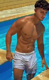 Young Men 18+ TMG _F_013629